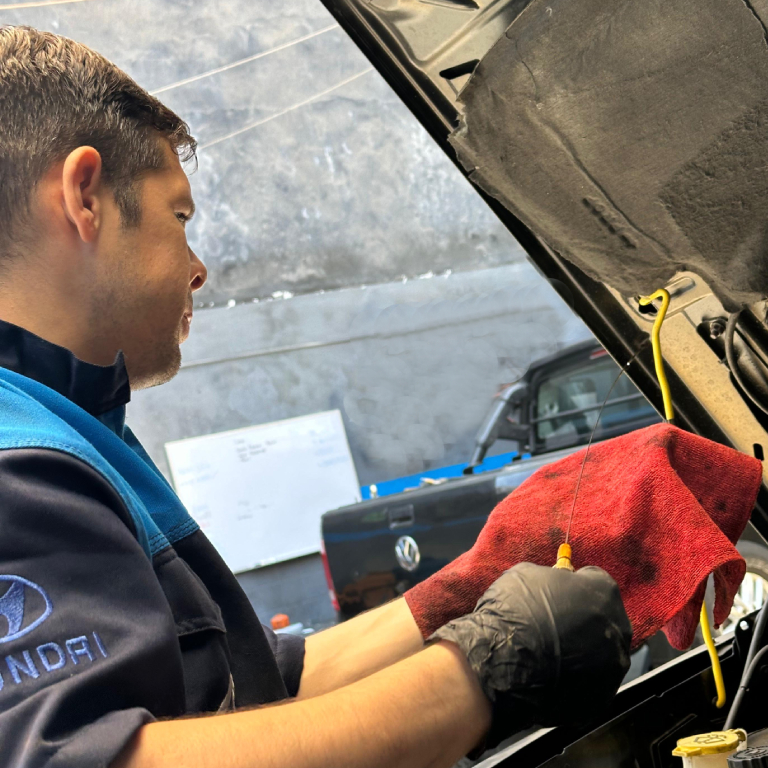 Amer compromiso taller mecánico MG en Lima